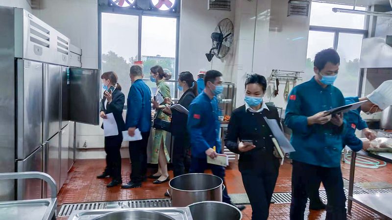 烘焙原料与普通食材的区别：揭秘烘焙界的秘密武器